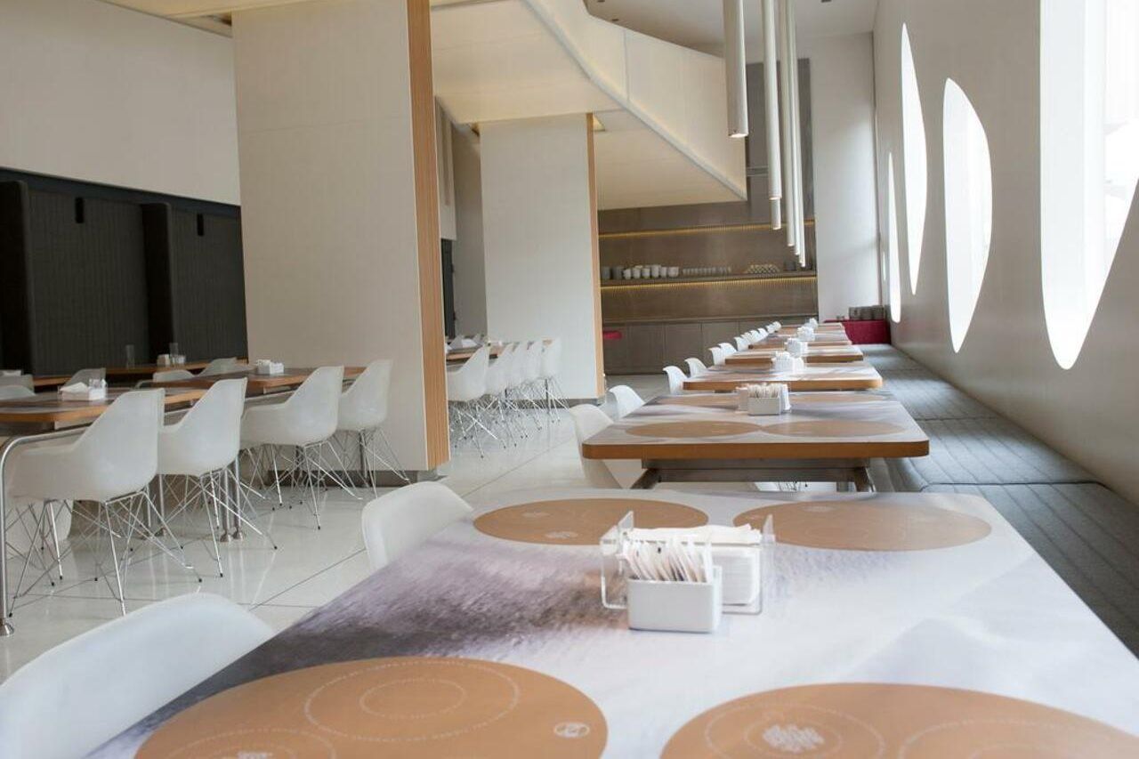 Dazzler By Wyndham Recoleta Hotel 4*
